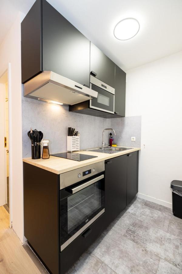 Modernes Apartment In Der Innenstadt Würzburg Buitenkant foto